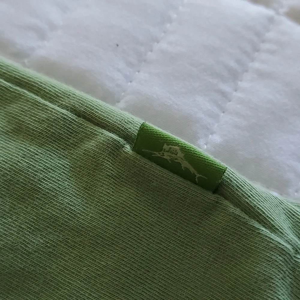 Tommy Bahama Men's Long-Sleeve Crewneck Pocket Shirt - Light Green - Picture 9 of 13